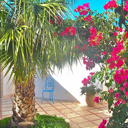 Hotel Villa Soleil Сиди Кауки Екстериор снимка