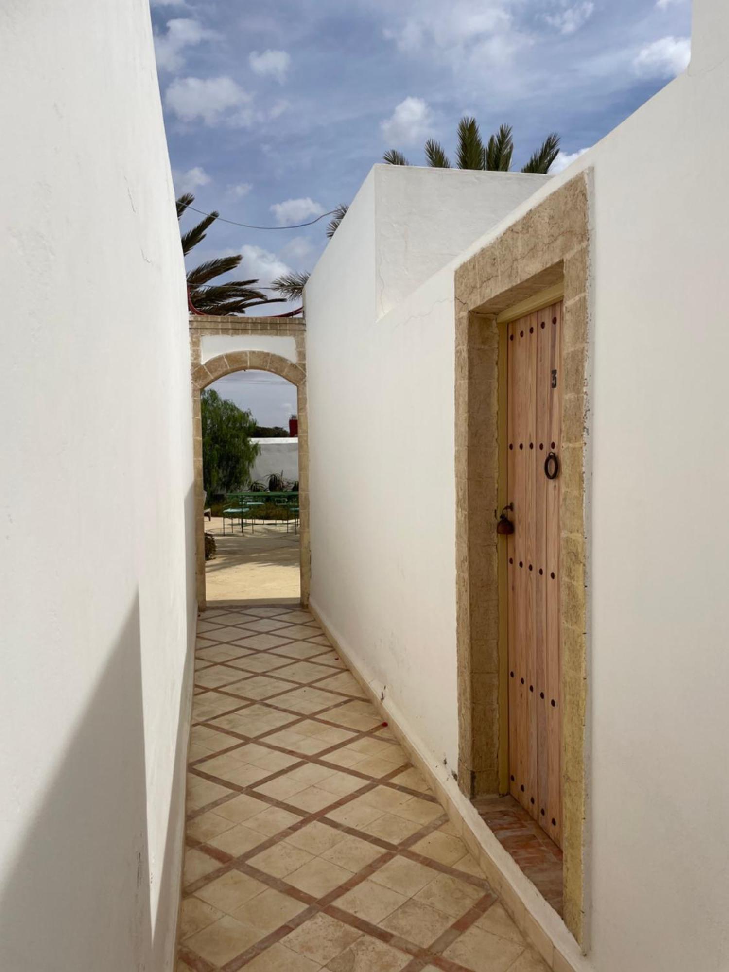 Hotel Villa Soleil Сиди Кауки Екстериор снимка