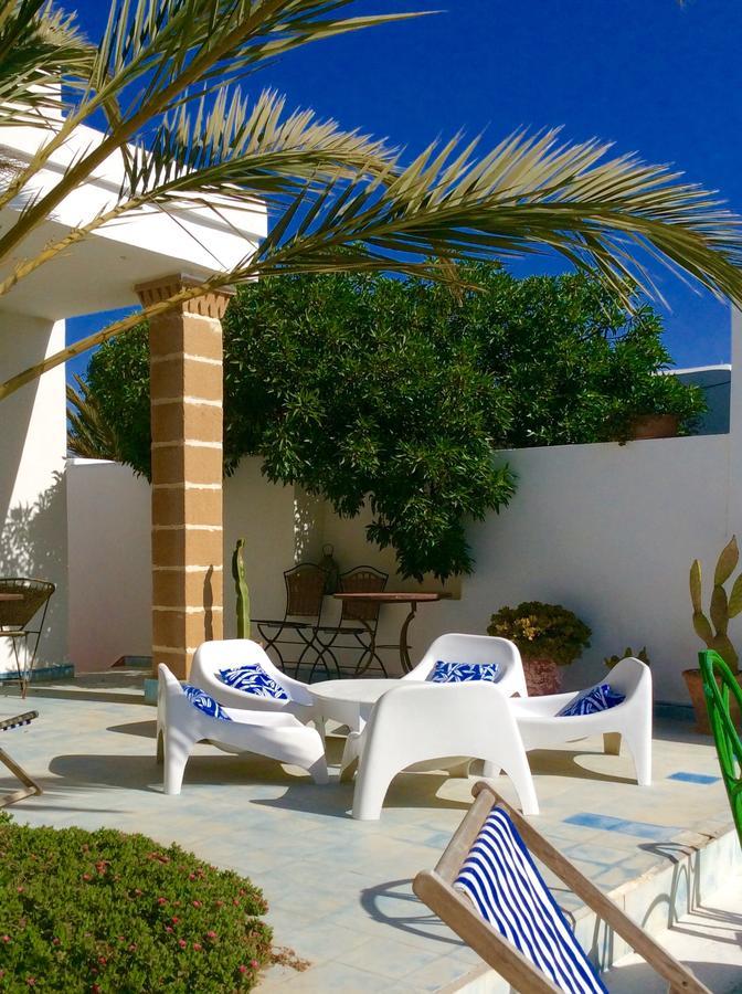 Hotel Villa Soleil Сиди Кауки Екстериор снимка